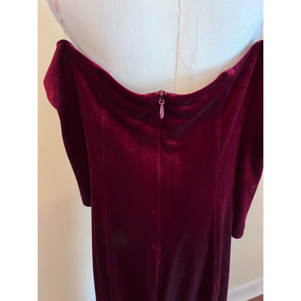 JJ's House Mileja Cabernet Velvet Off Shoulder Maxi Dress Ruffle Gown 10‎ - Picture 10 of 10